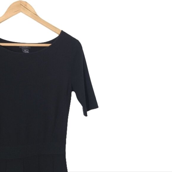 CLUB MONACO Black Short Sleeves Fit-n-Flare Knit Sweater Dress Women's Size S - Picture 4 of 13